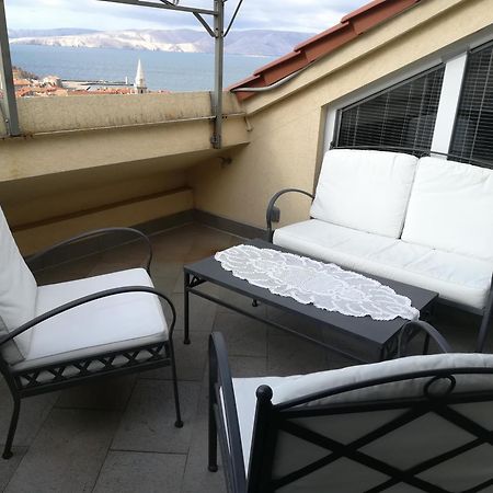 Apartments Laura Сень Екстер'єр фото